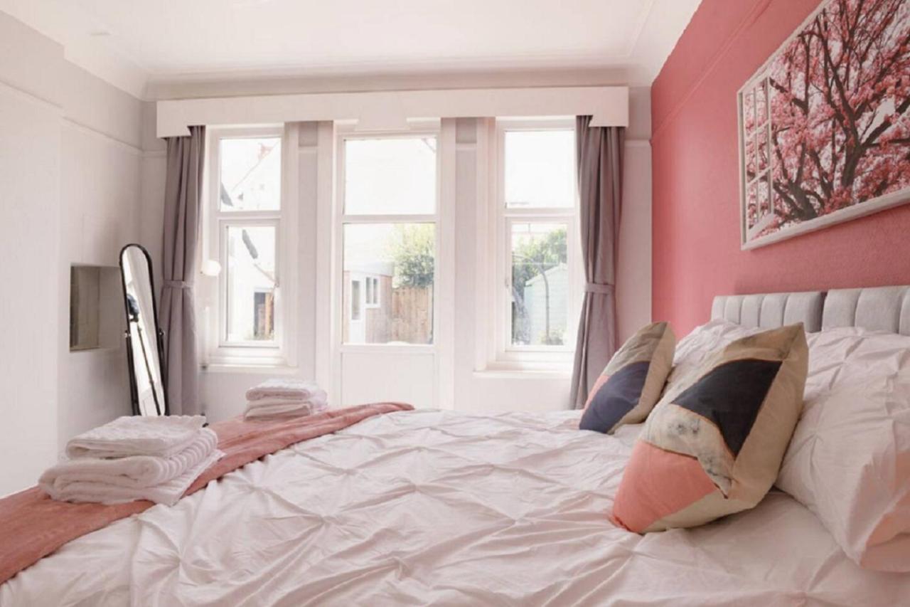 Lovely, Cosy Beachside Cottage 1 - Perfect Location 兰迪德诺 外观 照片